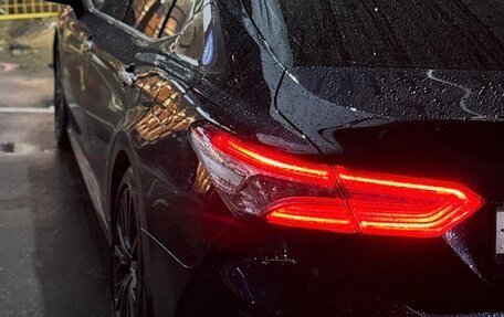 Toyota Camry, 2018 год, 3 070 000 рублей, 24 фотография