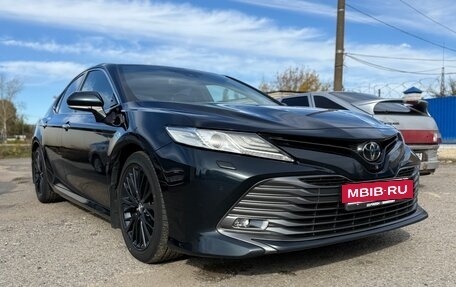 Toyota Camry, 2018 год, 3 070 000 рублей, 22 фотография