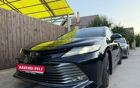 Toyota Camry, 2018 год, 3 070 000 рублей, 38 фотография