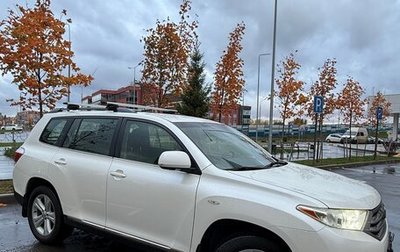 Toyota Highlander III, 2012 год, 2 050 000 рублей, 1 фотография