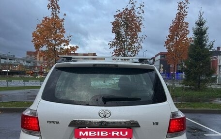 Toyota Highlander III, 2012 год, 2 050 000 рублей, 4 фотография