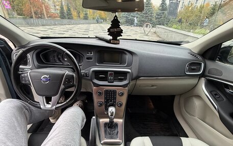 Volvo V40 Cross Country I, 2013 год, 1 200 000 рублей, 11 фотография