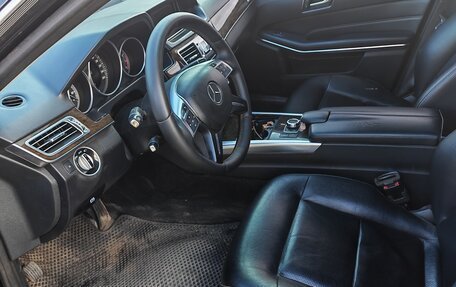 Mercedes-Benz E-Класс, 2015 год, 1 350 000 рублей, 7 фотография