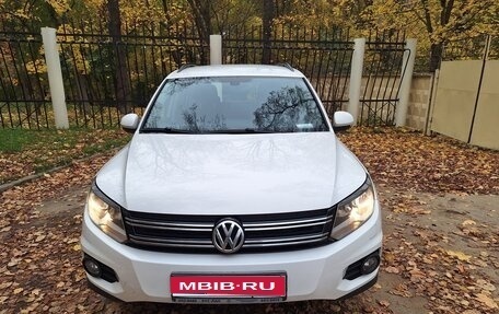 Volkswagen Tiguan I, 2012 год, 1 450 000 рублей, 1 фотография