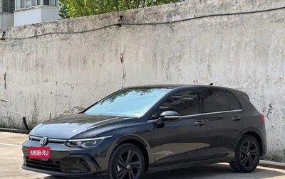 Volkswagen Golf VIII, 2023 год, 1 650 000 рублей, 1 фотография