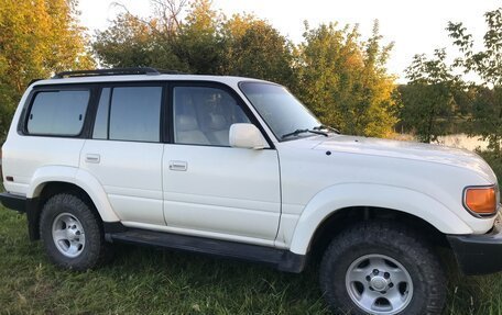 Toyota Land Cruiser 80 рестайлинг, 1995 год, 2 900 000 рублей, 1 фотография