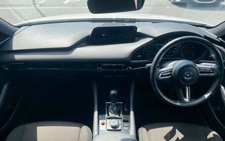 Mazda 3, 2023 год, 1 315 000 рублей, 10 фотография
