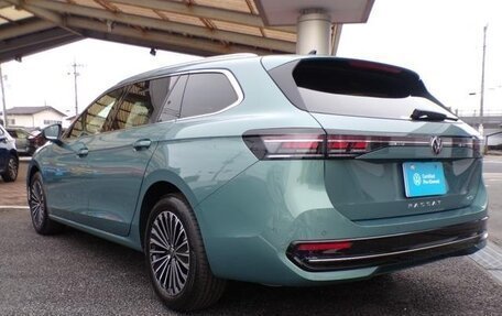 Volkswagen Passat, 2024 год, 2 460 000 рублей, 4 фотография