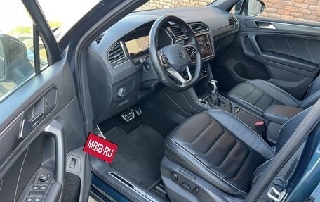 Volkswagen Tiguan II, 2023 год, 3 200 000 рублей, 11 фотография