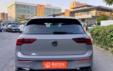 Volkswagen Golf VIII, 2023 год, 1 640 000 рублей, 3 фотография
