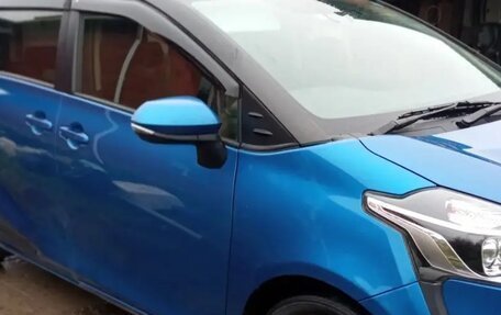Toyota Sienta II, 2020 год, 1 400 000 рублей, 2 фотография