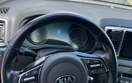 KIA Sportage IV рестайлинг, 2021 год, 1 920 000 рублей, 3 фотография