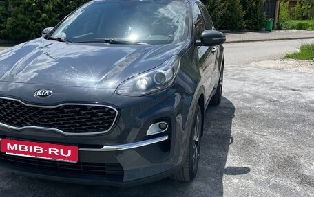 KIA Sportage IV рестайлинг, 2021 год, 1 920 000 рублей, 11 фотография
