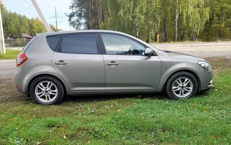 KIA cee'd I рестайлинг, 2010 год, 630 000 рублей, 10 фотография