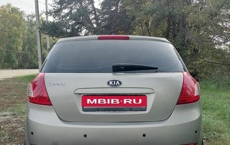 KIA cee'd I рестайлинг, 2010 год, 630 000 рублей, 2 фотография