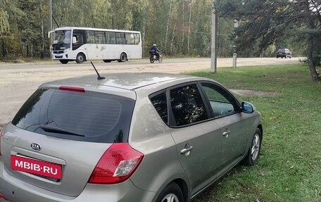 KIA cee'd I рестайлинг, 2010 год, 630 000 рублей, 5 фотография