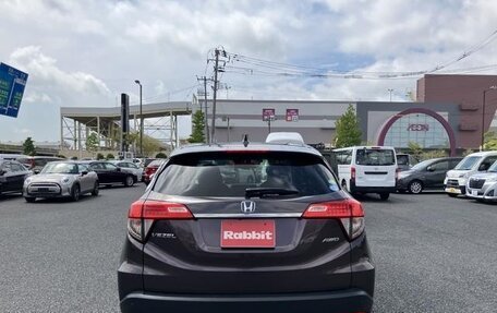 Honda Vezel, 2022 год, 1 520 000 рублей, 5 фотография