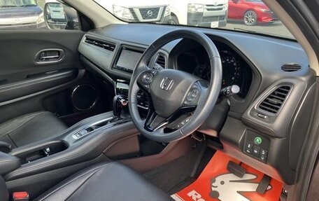 Honda Vezel, 2022 год, 1 520 000 рублей, 6 фотография