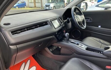 Honda Vezel, 2022 год, 1 520 000 рублей, 9 фотография