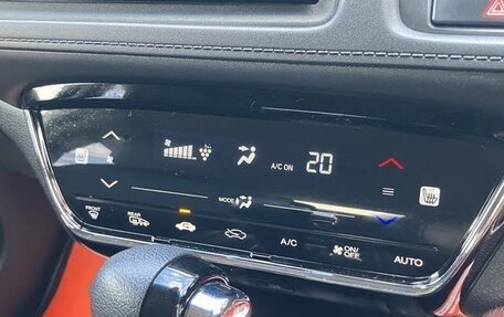 Honda Vezel, 2022 год, 1 520 000 рублей, 15 фотография