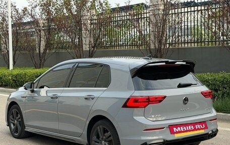 Volkswagen Golf VIII, 2023 год, 1 650 000 рублей, 6 фотография