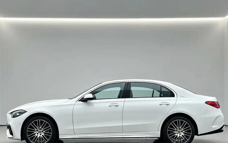 Mercedes-Benz C-Класс, 2024 год, 4 300 000 рублей, 3 фотография