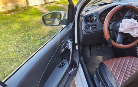 Volkswagen Polo VI (EU Market), 2012 год, 180 000 рублей, 8 фотография