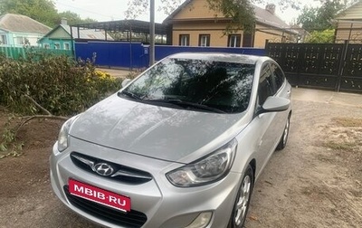 Hyundai Solaris II рестайлинг, 2011 год, 620 000 рублей, 1 фотография