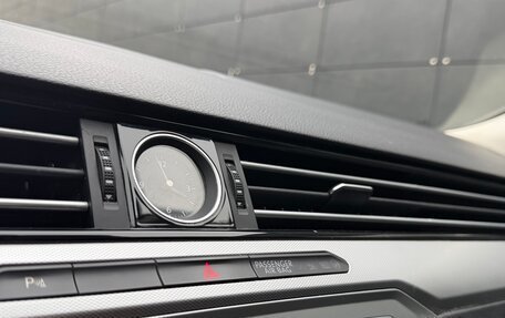 Volkswagen Passat B8 рестайлинг, 2017 год, 1 521 000 рублей, 15 фотография