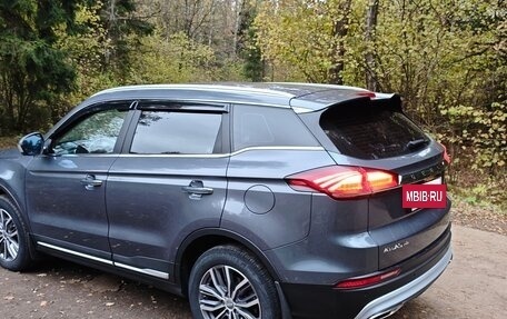 Geely Atlas, 2022 год, 1 650 000 рублей, 5 фотография