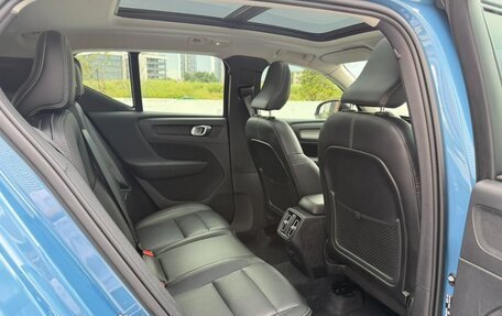 Volvo XC40 I, 2022 год, 2 200 000 рублей, 26 фотография