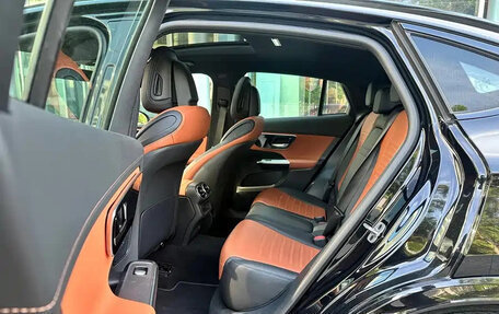 Mercedes-Benz GLC, 2024 год, 5 600 000 рублей, 8 фотография