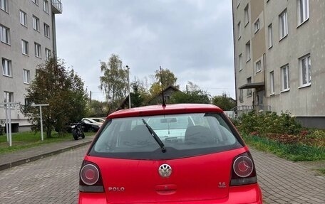 Volkswagen Polo IV рестайлинг, 2006 год, 400 000 рублей, 3 фотография