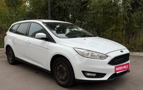 Ford Focus III, 2017 год, 950 000 рублей, 2 фотография