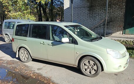 Nissan Lafesta I, 2005 год, 555 000 рублей, 2 фотография