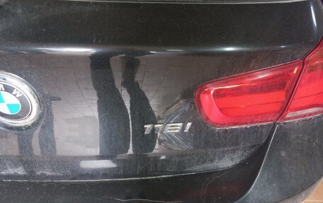 BMW 1 серия, 2018 год, 1 900 000 рублей, 15 фотография