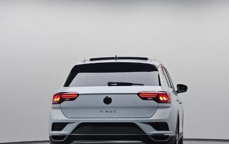 Volkswagen T-Roc I, 2021 год, 2 190 000 рублей, 4 фотография