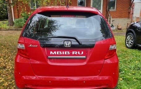 Honda Jazz II рестайлинг, 2011 год, 780 000 рублей, 4 фотография