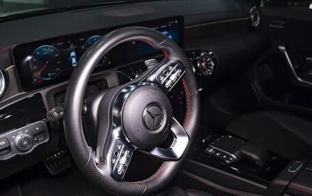 Mercedes-Benz CLA, 2022 год, 4 300 000 рублей, 11 фотография