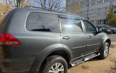 Mitsubishi Pajero Sport II рестайлинг, 2014 год, 2 400 000 рублей, 4 фотография