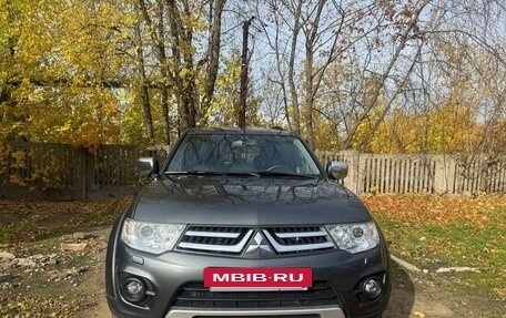 Mitsubishi Pajero Sport II рестайлинг, 2014 год, 2 400 000 рублей, 6 фотография