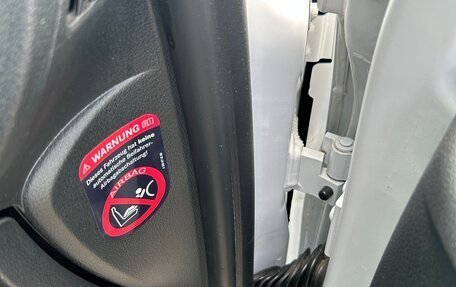 Mercedes-Benz Vito, 2023 год, 4 900 000 рублей, 23 фотография