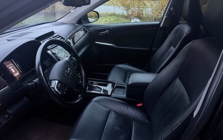 Toyota Camry, 2018 год, 2 150 000 рублей, 10 фотография