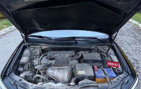 Toyota Camry, 2018 год, 2 150 000 рублей, 16 фотография