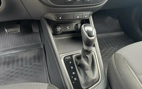 Hyundai Solaris II рестайлинг, 2021 год, 1 630 000 рублей, 13 фотография