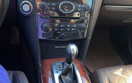 Infiniti FX II, 2010 год, 1 899 999 рублей, 16 фотография