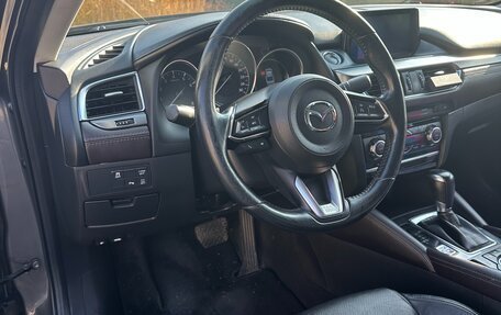 Mazda 6, 2017 год, 1 950 000 рублей, 10 фотография