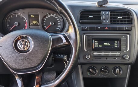 Volkswagen Polo VI (EU Market), 2018 год, 1 200 000 рублей, 5 фотография
