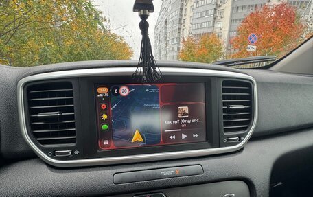KIA Sportage IV рестайлинг, 2020 год, 2 650 000 рублей, 10 фотография