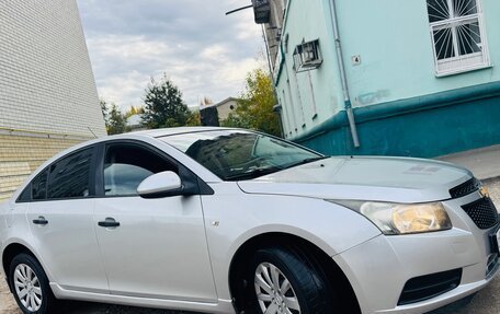 Chevrolet Cruze II, 2011 год, 620 000 рублей, 5 фотография